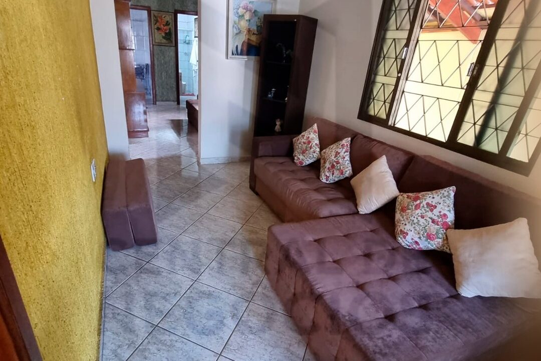 1038efdd-08b2-4550-8983-fe9933c3d40a