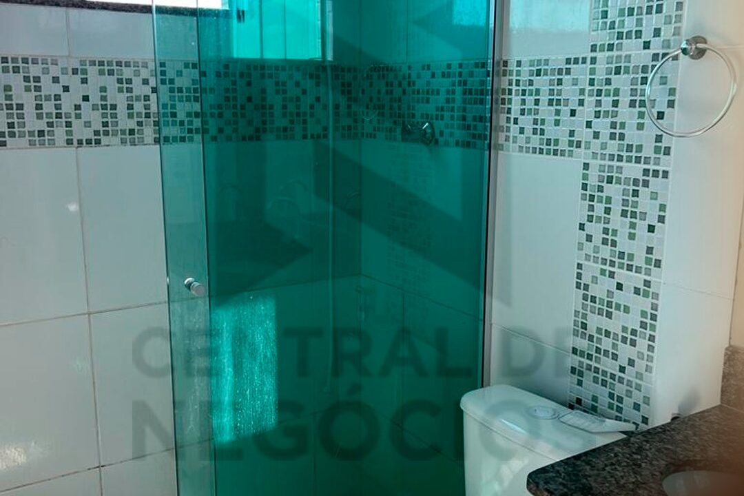 2033b580-c6c0-469b-9e83-66837a5b6135