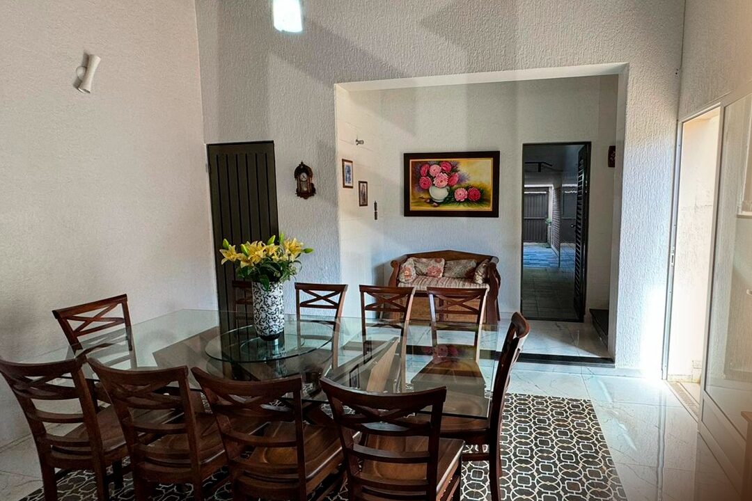 28bf349a-15d0-43e9-a2d8-b31a5e3187e7