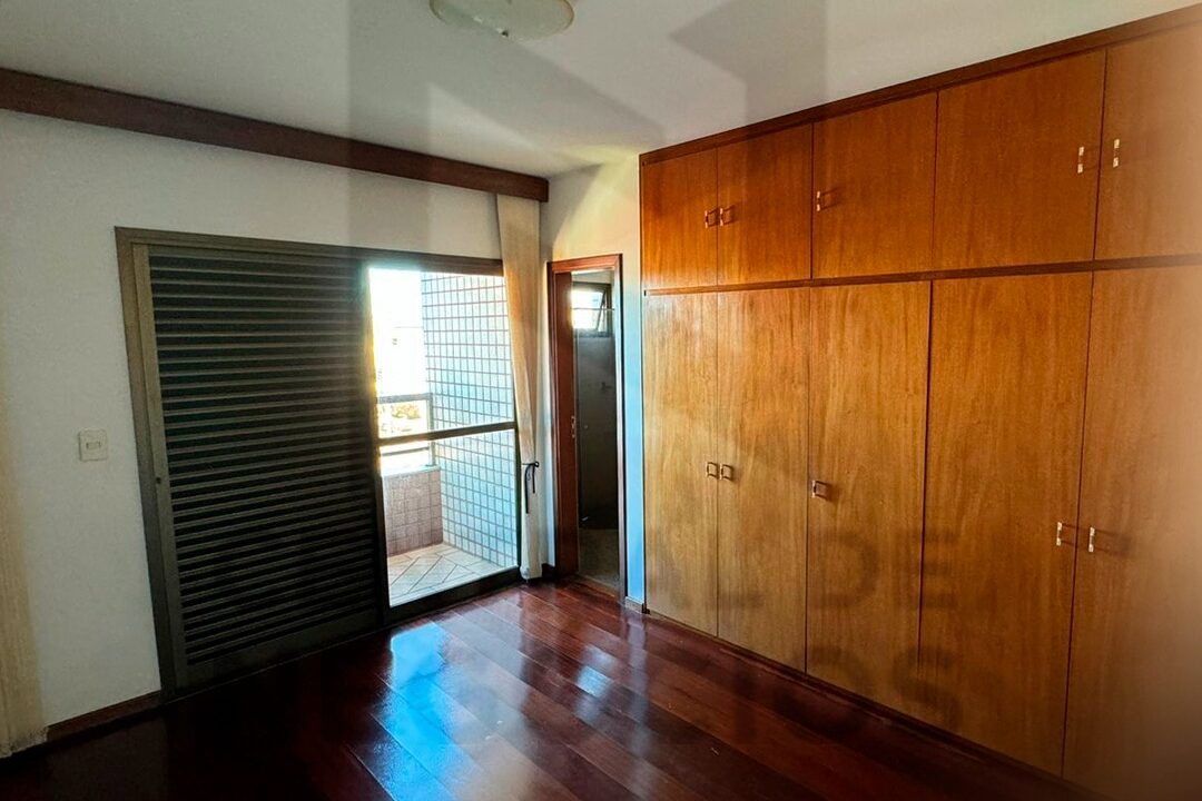 45076636-a977-448c-8228-f9058d3c971c