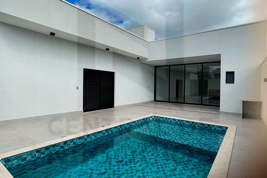 52dcc356-419f-4be1-8a2e-de56ddda5ea3