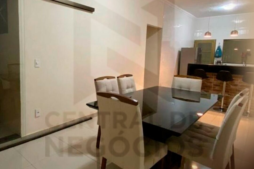 a8ce49f4-888f-42c6-b56f-8251ab585b16