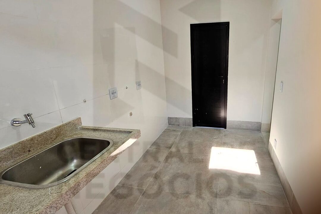 c35a6e0c-c111-4576-b261-dba2e079af83