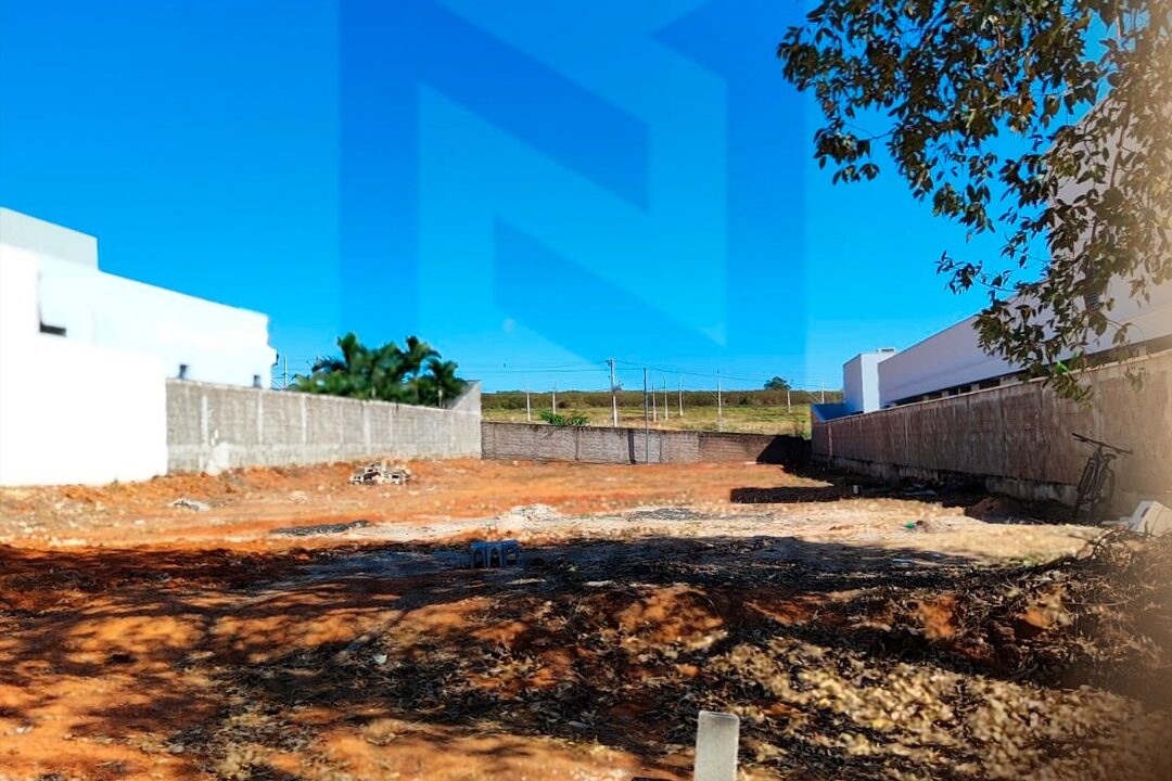 0e85c809-aede-439d-b7de-06f03b95087f