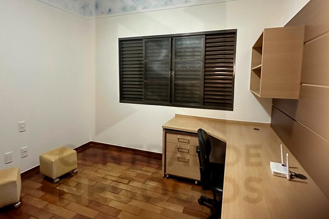 27cc76f9-5409-4e5c-a5e0-28a43846db6d