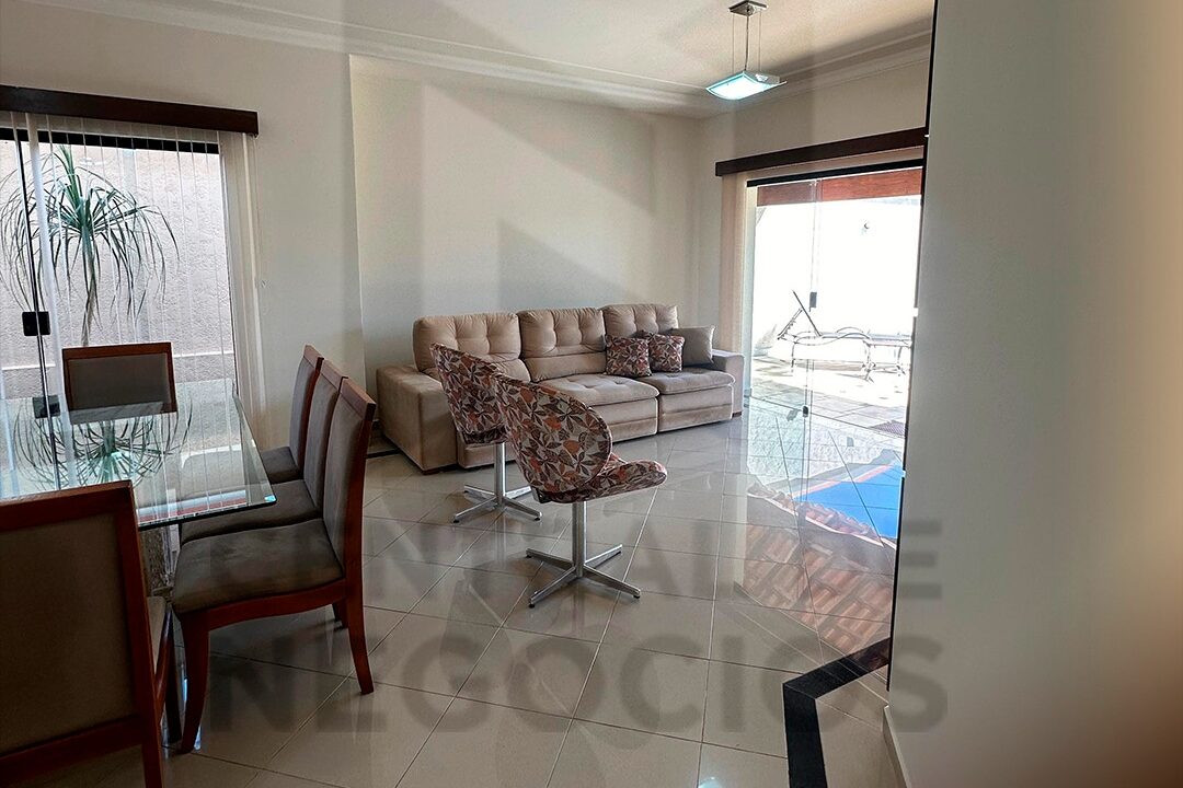 5b9f9e2b-805f-490f-932a-93bbbdb3dec4