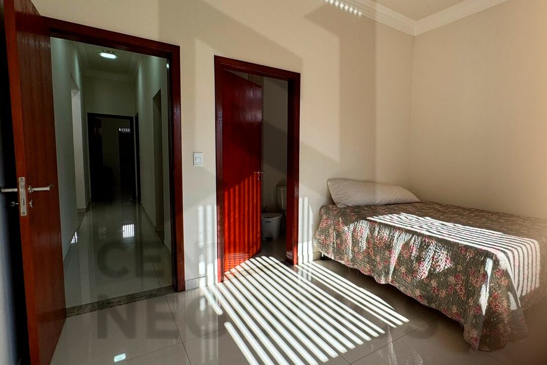 75533812-05fa-4268-9b14-9e701c7dba39