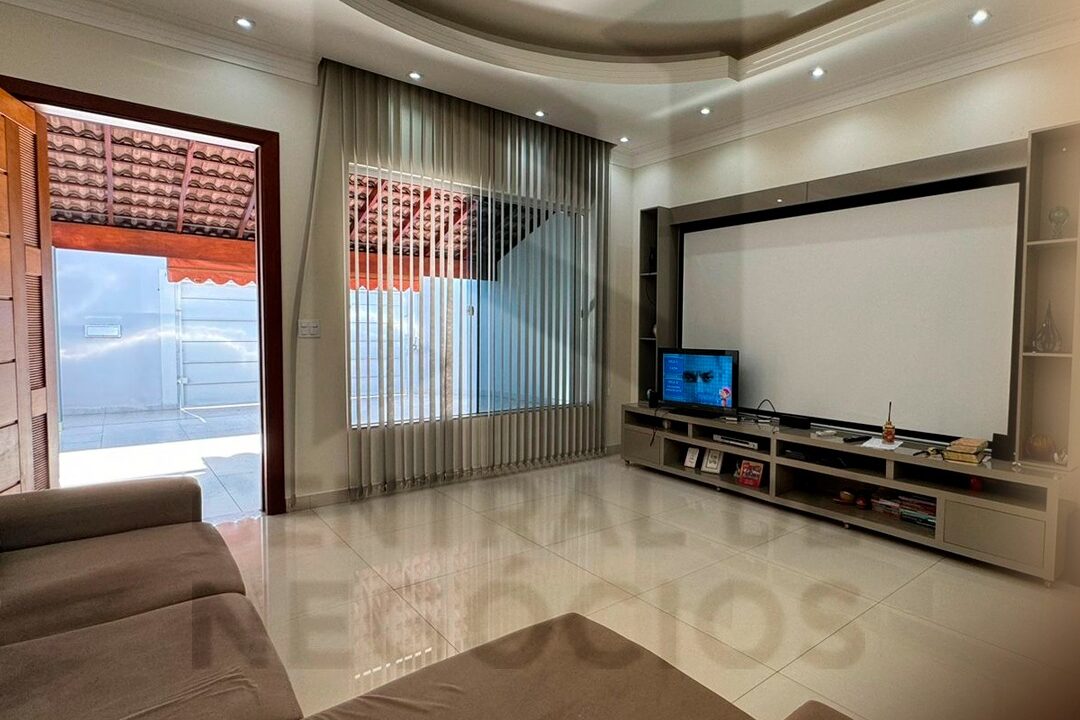 7ea7c6ef-e05a-4aba-8f34-a491d75b3844