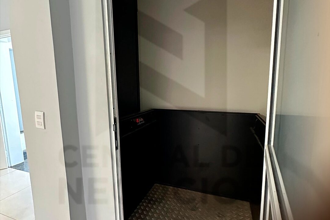 a452eac4-44b0-4a82-a64f-f1d5f2f7d557