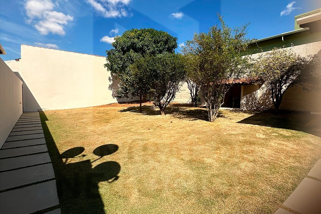 ab14051e-54aa-4583-ab12-9e1d405e96b1