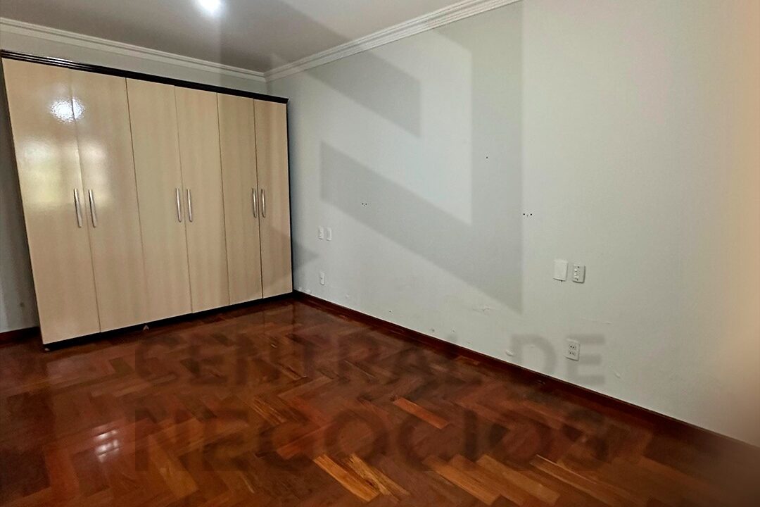 ae77ee92-58f4-478a-a697-fd9c8dbf6af0