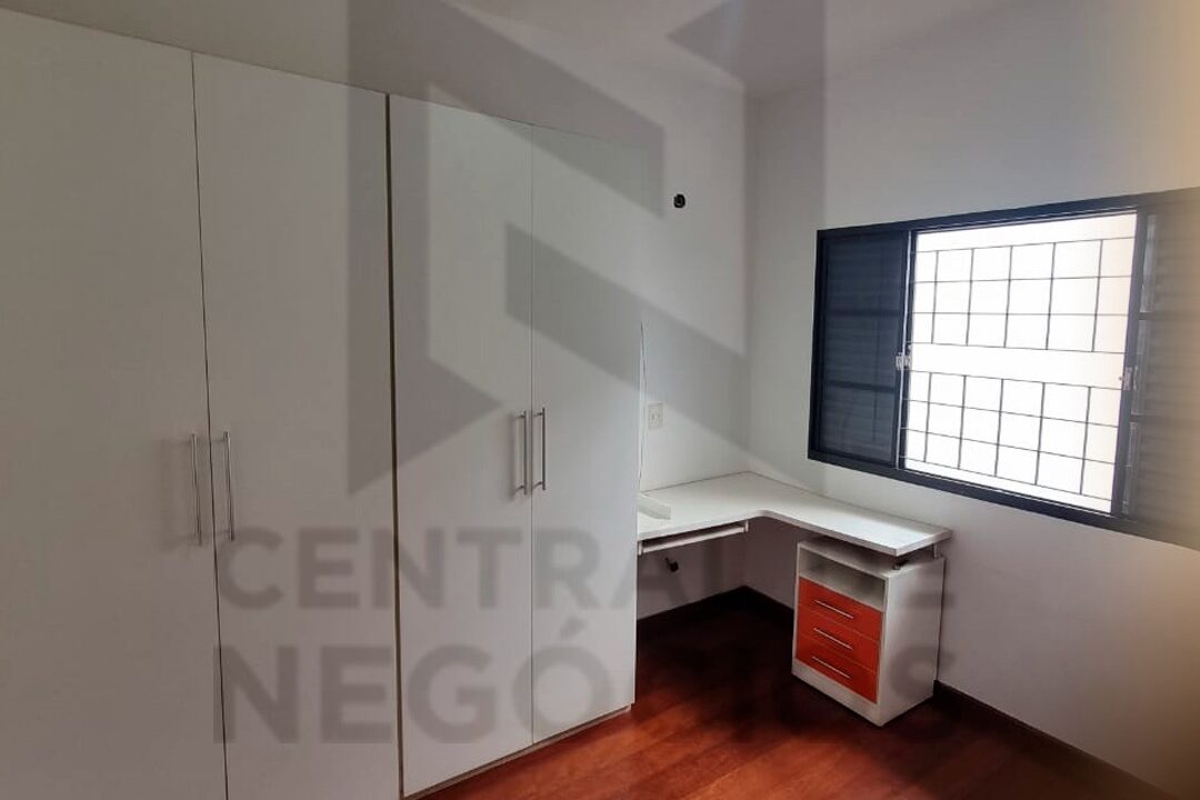 f8f837eb-5ec4-4b22-adff-0f583bde9e3b