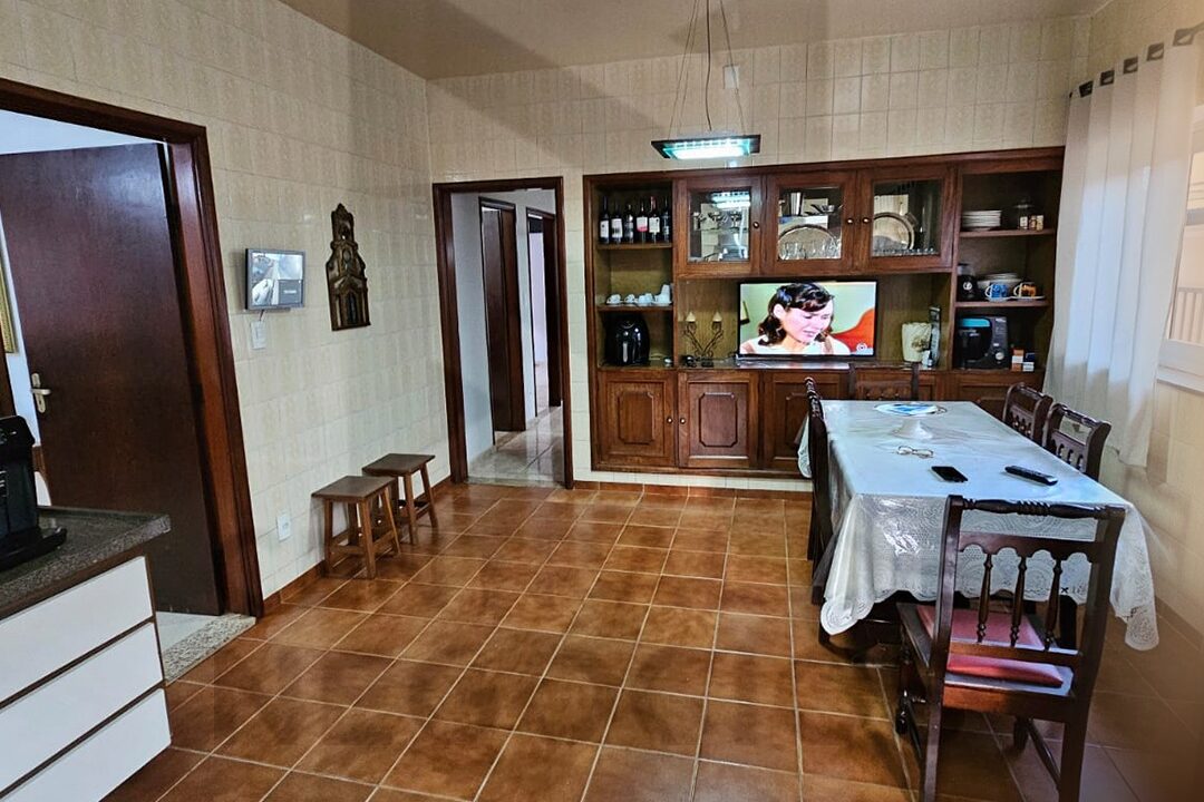 30ff7628-41c3-44a1-a582-0f4be0452e64