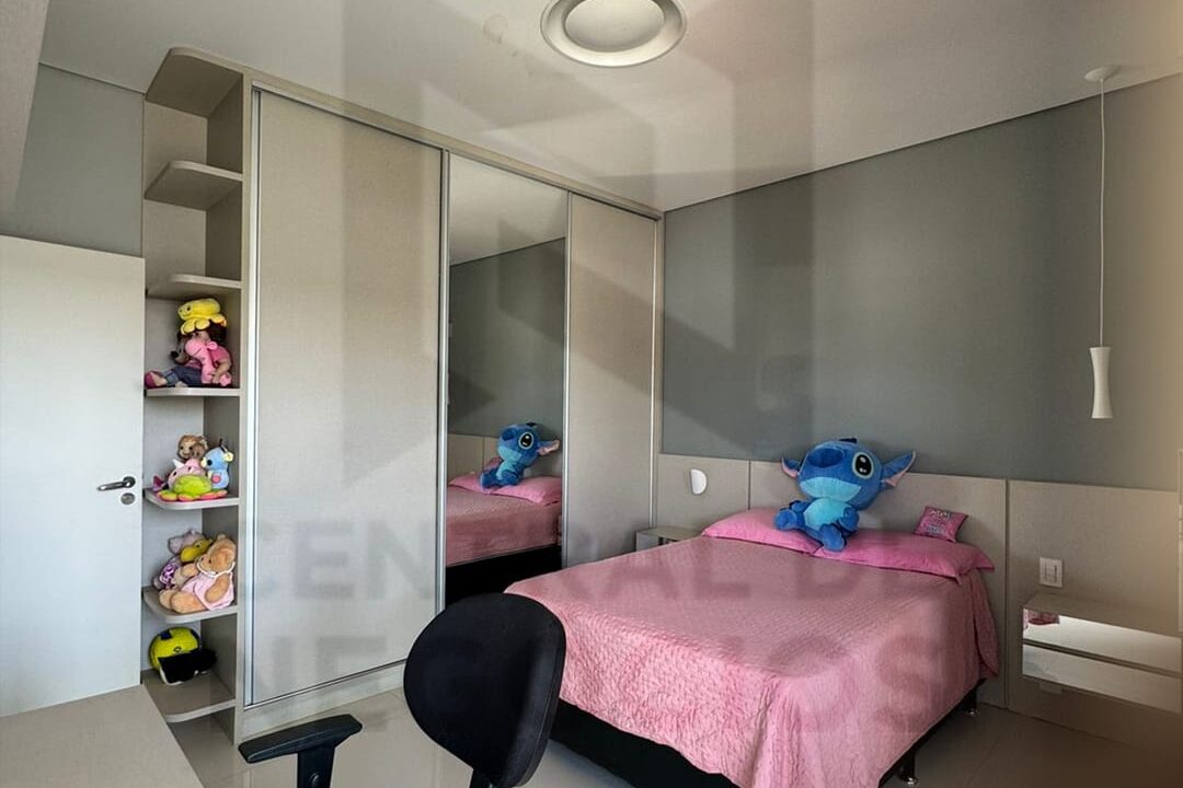 5a4fa9aa-b2c9-480c-8bed-acd1e04cee83