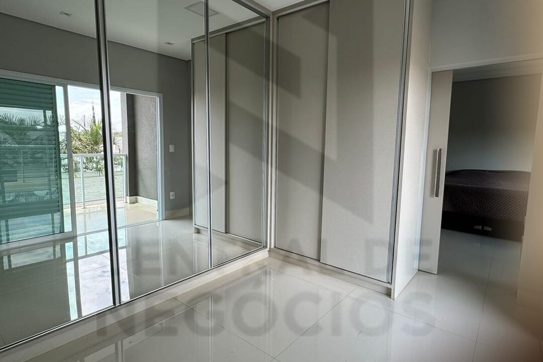 ac8cd85e-d6d5-4b51-9dd3-31ee175705d6