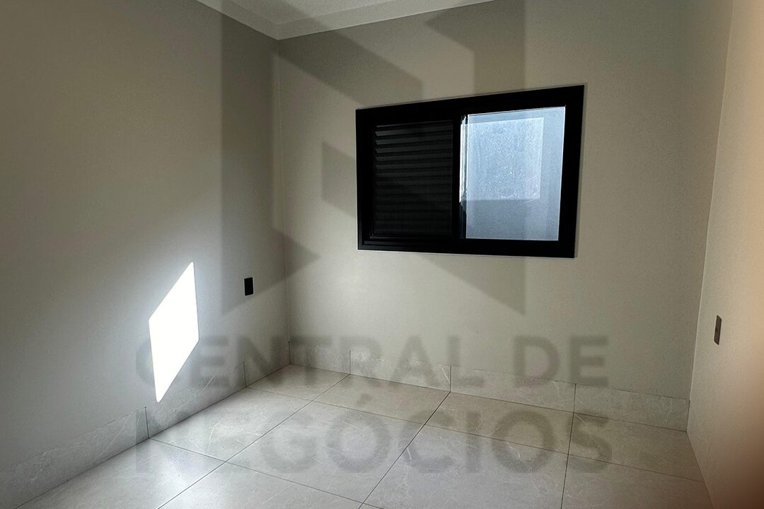 e73b1abc-f730-45e5-8fd7-d080421ffb70