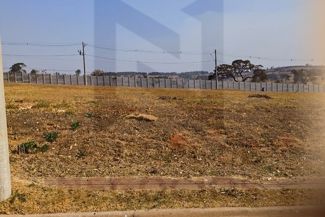 9b54d94c-739a-4334-ba4d-3371ea8310eb