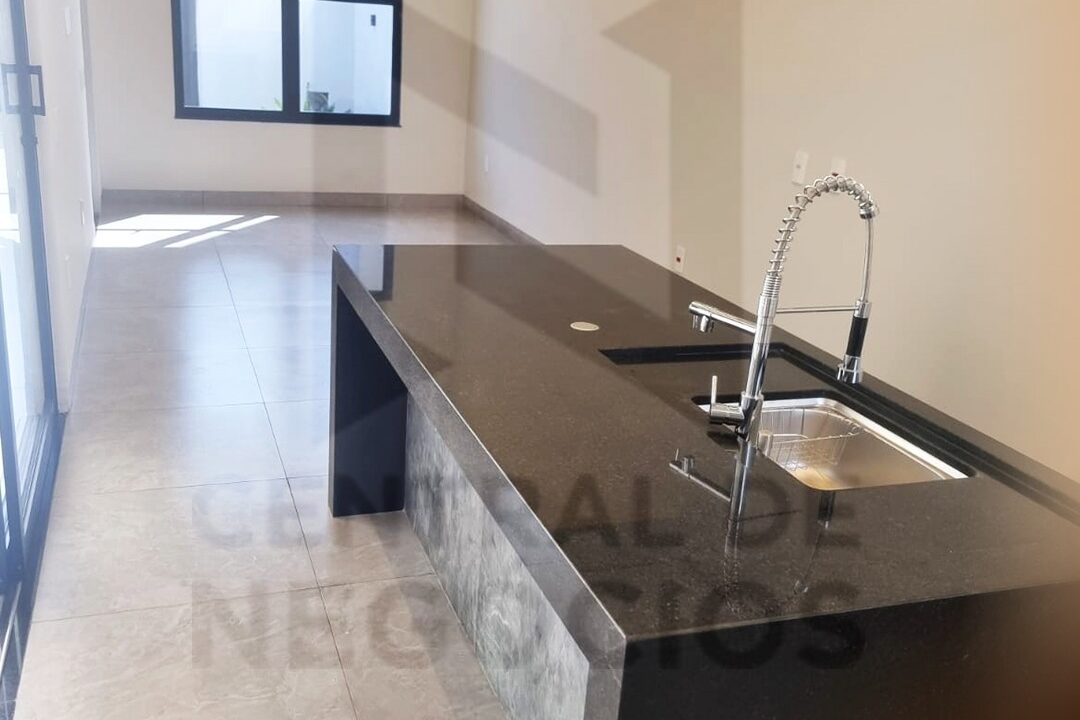 c97ce4f8-f1cf-4a7e-991f-693dfeca4426