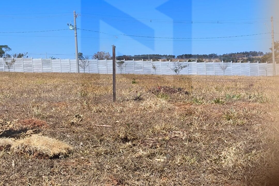 d99f17e5-dcec-4fcc-a1a8-7350abae9b5f