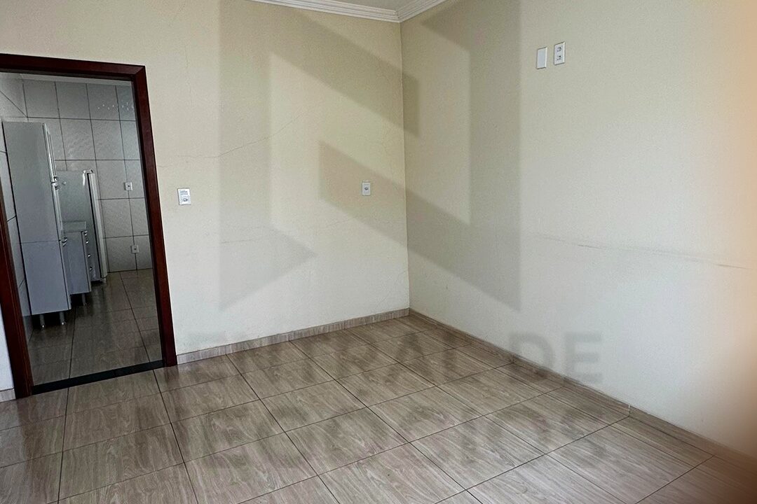 f9885db5-ce8f-40e2-b9fe-6ab33b3a69f4