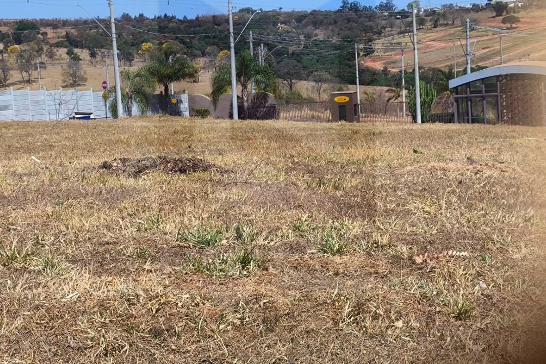 fd910695-1706-43ab-ad06-e984816312ef