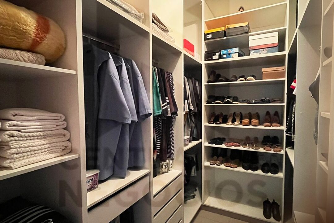 13277aca-2a8f-4930-b8b0-3d61465426bf