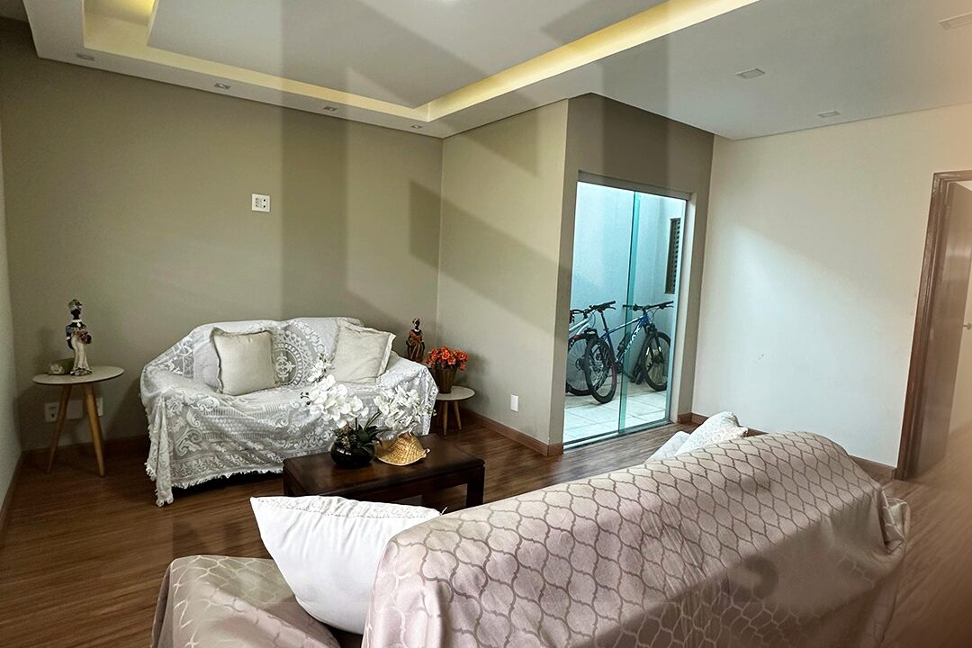 656cf75e-fff3-4d03-ba95-c063b365c8ff